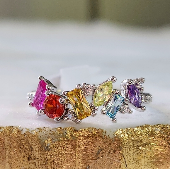 Bomb Party Jewelry - NWT Bomb Party 'Intricate Wonders' Array of Multicolor CZ Rhodium Ring - Size 9